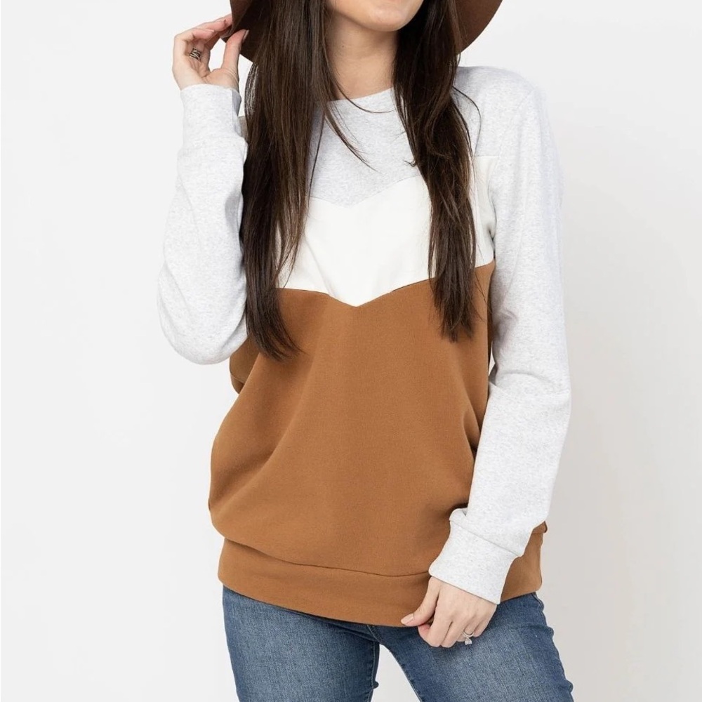 Nursing Queen Cowl Neck Colorblock Medium Nursing Pullover Top
